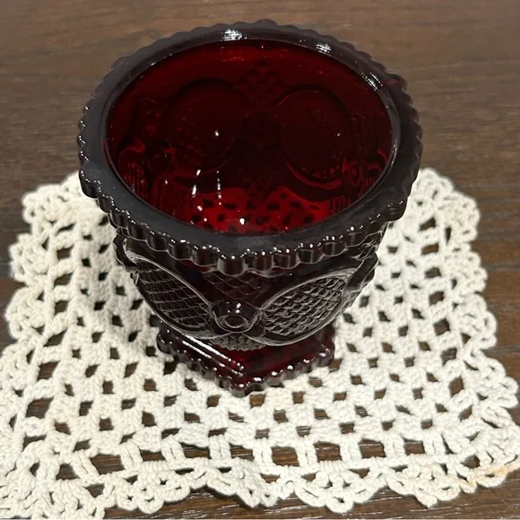 Avon Cape Cod - Ruby Red Glass Open Sugar Bowl - Picture 2 of 7